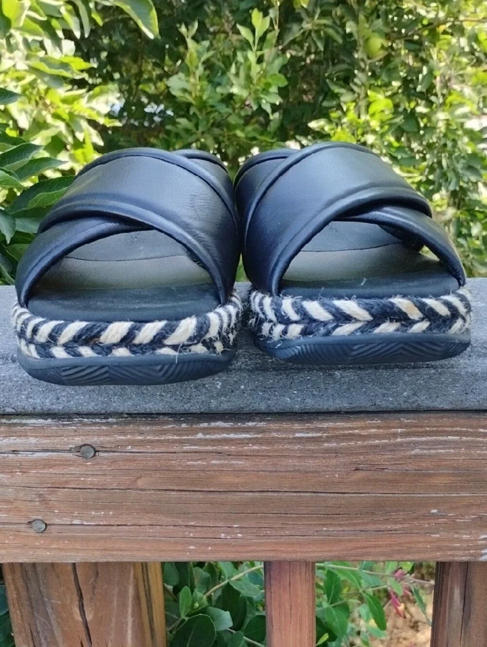 EUC Tory Burch Black Leather Criss Cross Jute Espadrilles Slides Resort - 8.5